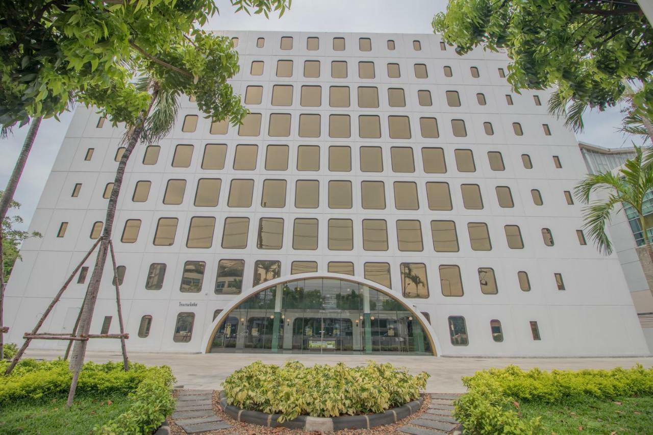 Justice Hotel Bangkok Esterno foto