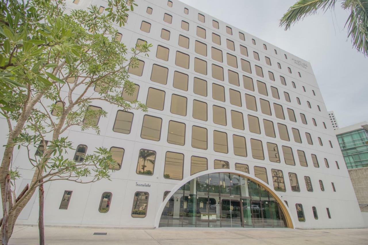 Justice Hotel Bangkok Esterno foto